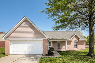 6740 Hunter's Crossing Rd in Horn Lake, MS - Building Photo