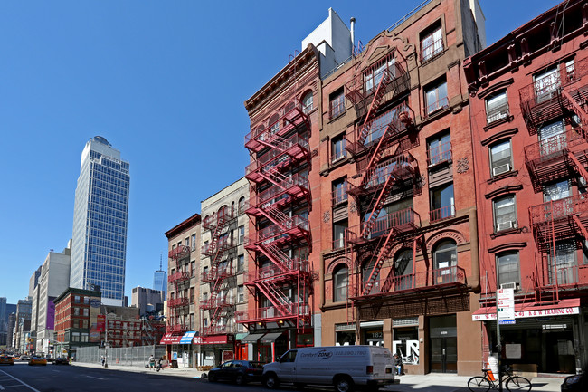 180 Lafayette St in New York, NY - Foto de edificio - Building Photo