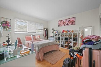 8050 Niles Ave in Skokie, IL - Building Photo - Building Photo