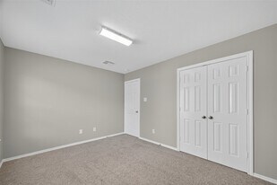 12842 Cooper Breaks Dr in Humble, TX - Building Photo