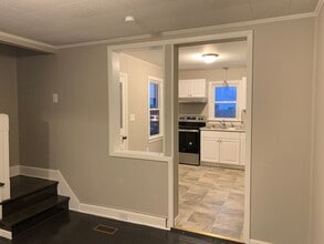 170 E Penn St in Carlisle, PA - Building Photo - Building Photo