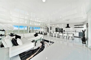 4020 Galt Ocean Dr, Unit 1801 in Fort Lauderdale, FL - Building Photo