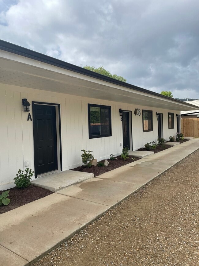 408 Main St, Unit A