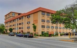 185 W Park Ave in Long Beach, NY - Building Photo - Building Photo