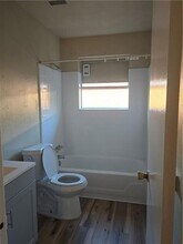 2102 Euclid St, Unit B in Gretna, LA - Building Photo - Building Photo