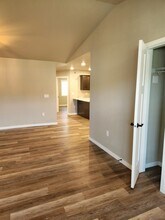 105 Nieson St in Bangor, WI - Building Photo - Building Photo