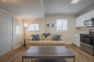 840 Bobbin Mill Rd-Unit -ID1247986P in Athens, GA - Foto de edificio - Building Photo