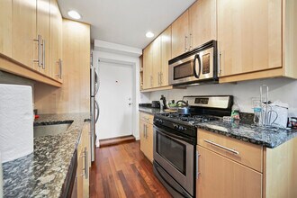 3754 N Bernard St in Chicago, IL - Building Photo - Building Photo