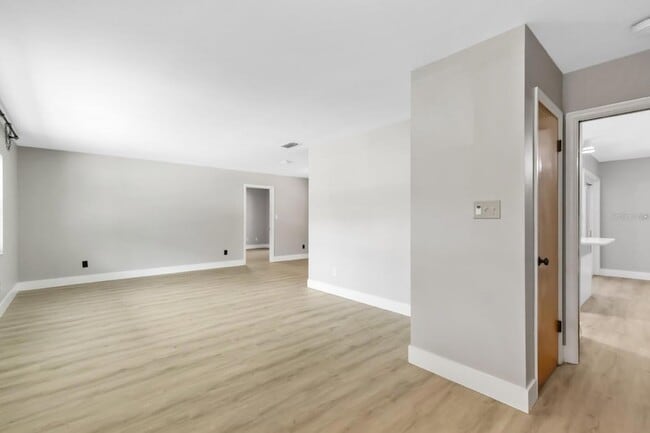 3326 Young St in Winter Park, FL - Building Photo - Building Photo