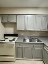 6856 Garden Terrace Rd, Unit 6856 Garden Terrace Road, in Columbus, OH - Foto de edificio - Building Photo