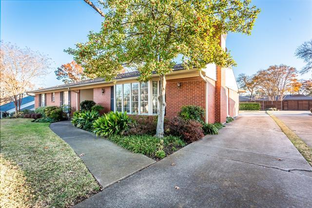 6926 Colfax Dr in Dallas, TX - Building Photo - Building Photo