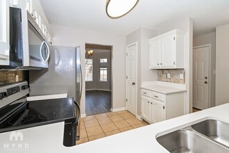 8313 Regal Bend Dr in Olive Branch, MS - Building Photo - Building Photo