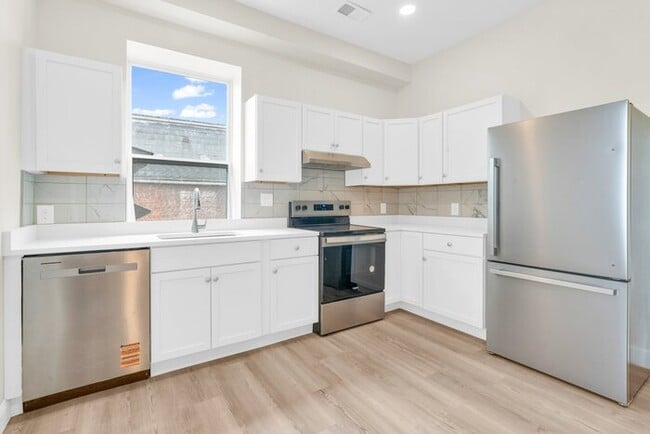 property at 18 N Main St