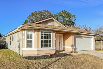 12825 Jordan Blair Ct, Unit 3 in Jacksonville, FL - Foto de edificio - Building Photo