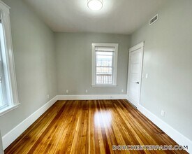 159 Boston St in Boston, MA - Building Photo - Building Photo