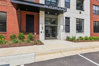 106 Saint Ives Pl, Unit 103 in Oxon Hill, MD - Building Photo - Building Photo