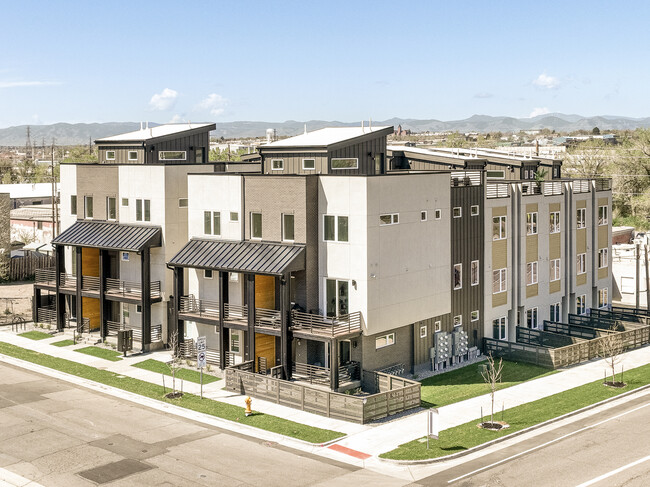 property at 2105 S Galapago St