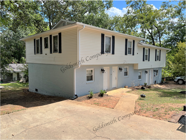 property at 10 Averill St