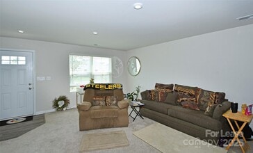 171 Crownpiece St in Troutman, NC - Building Photo - Building Photo