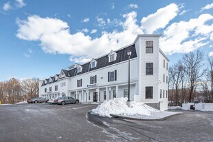 The Lux Apartments in Milford, CT - Building Photo