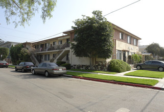 Villa Nova in Los Angeles, CA - Building Photo - Building Photo