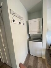 6389 2nd Ave N, Unit Pasadena Rear in St. Petersburg, FL - Building Photo - Building Photo