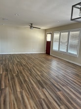 205 Lackey St in Cuero, TX - Building Photo - Building Photo
