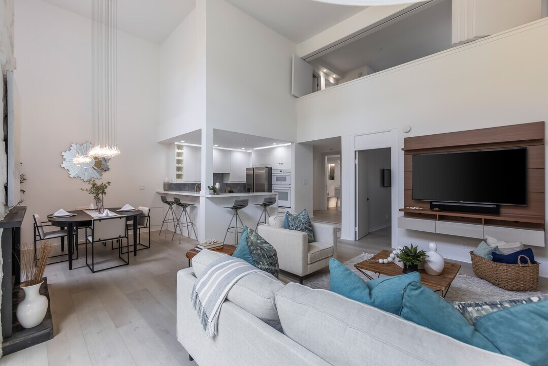 1007 S Catalina Ave in Redondo Beach, CA - Foto de edificio