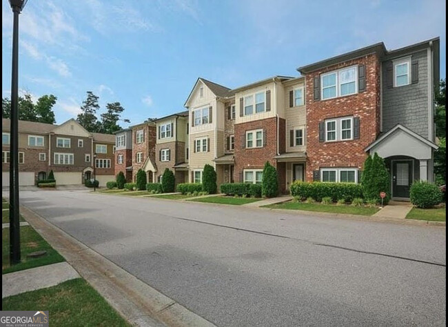 1331 Kingston Trail
