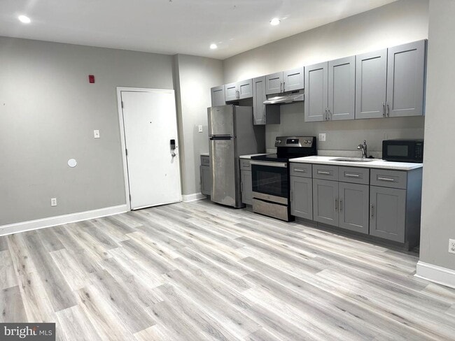 property at 3857 N Broad St