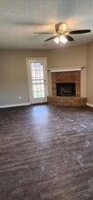5566 Kentwood Dr in Horn Lake, MS - Building Photo - Building Photo