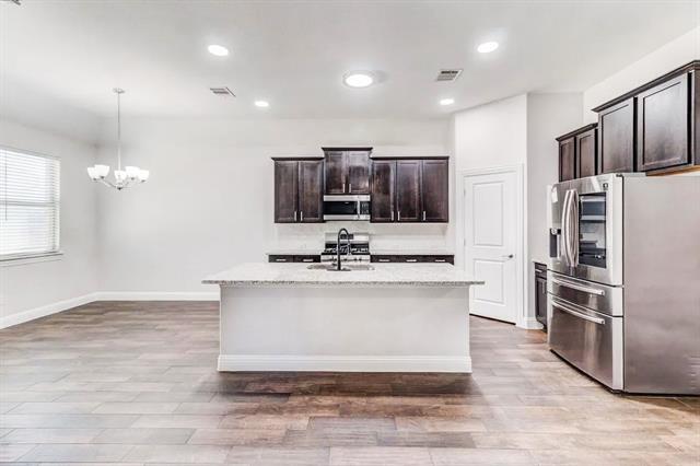 11324 Blaze St in Aubrey, TX - Building Photo - Building Photo