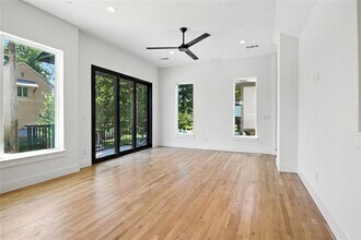 5833 Oram St in Dallas, TX - Building Photo - Building Photo