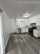 2726 S Sallee Ct in Visalia, CA - Building Photo - Building Photo