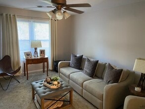 235 Gladwell Ave, Unit 1 in Oneida, NY - Building Photo - Building Photo