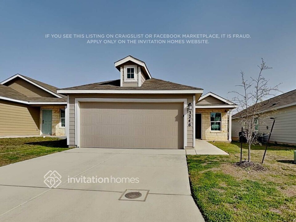 3246 Carducci Dr in Converse, TX - Building Photo