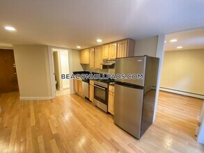 232 Cambridge St in Boston, MA - Building Photo - Building Photo
