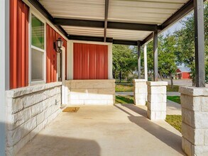 904 Central Blvd in Bertram, TX - Building Photo - Building Photo