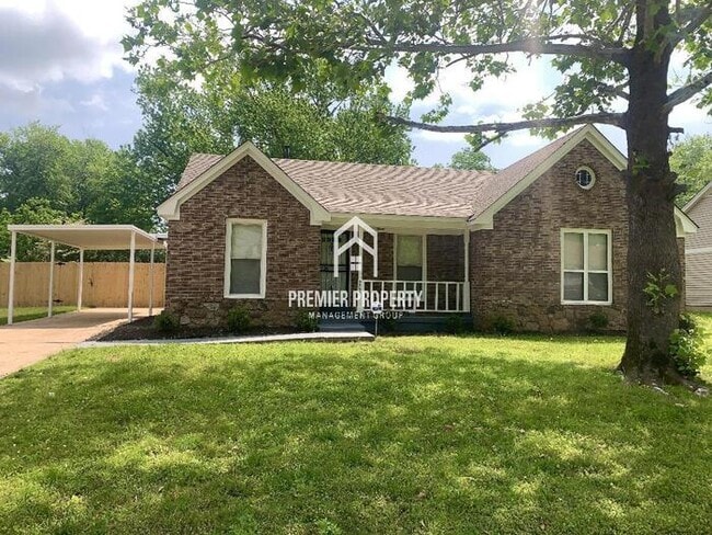 property at 4590 Ross Rd