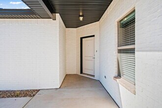 7014 40th St in Lubbock, TX - Building Photo - Building Photo