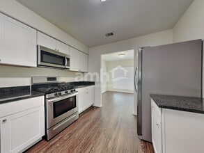 16973 Scenic Knoll in Conroe, TX - Building Photo - Building Photo