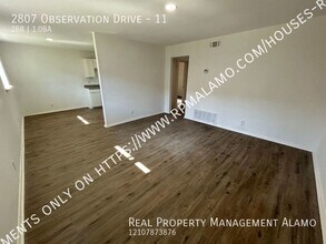 2807 Observation Dr-Unit -11 in San Antonio, TX - Building Photo - Building Photo