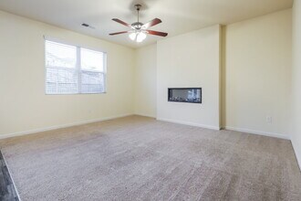 322 Hamilton Pointe Dr in Mcdonough, GA - Building Photo - Building Photo
