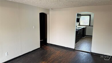 1129 Darwin St in Savannah, GA - Building Photo - Building Photo