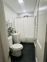 111 Rose Hill Ave in Danbury, CT - Building Photo - Building Photo