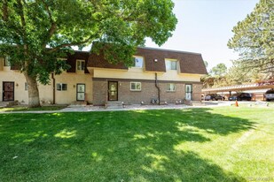 7755 E Quincy Ave in Denver, CO - Building Photo