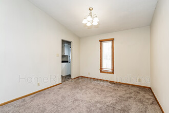 712 Daffon Dr in Indianapolis, IN - Building Photo - Building Photo