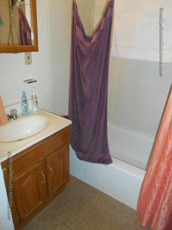 200 Green St Apartments and Nearby Melrose Apartments For Rent