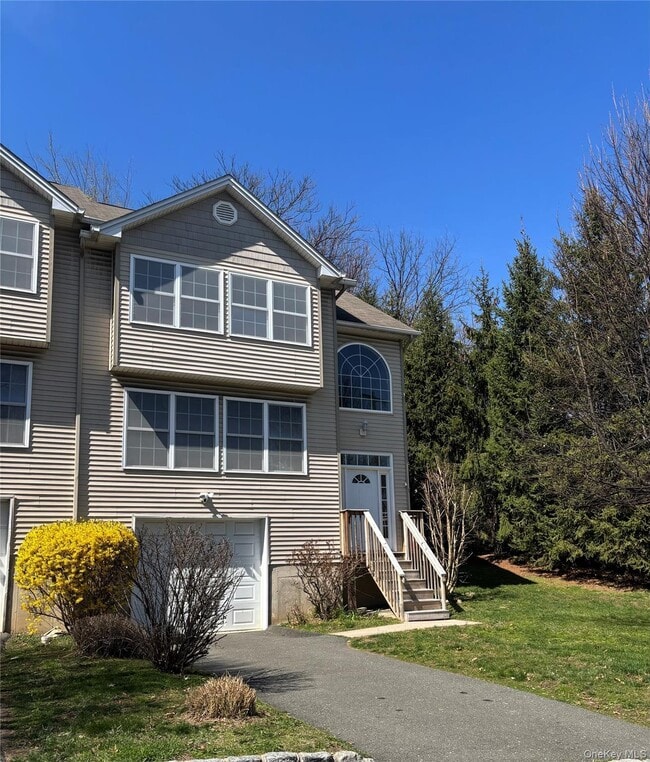 property at 16 W Railroad Ave