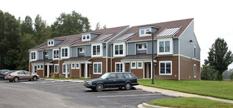 Baywood Village Apartments